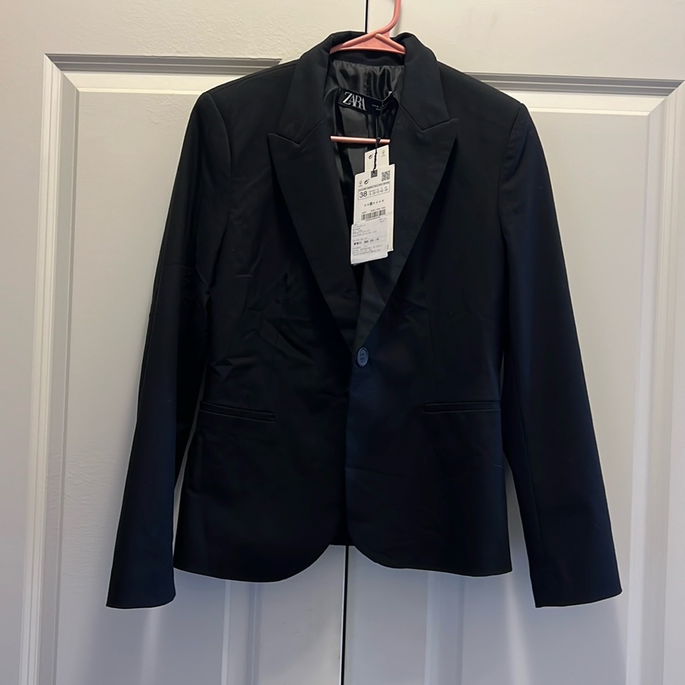 Zara suit